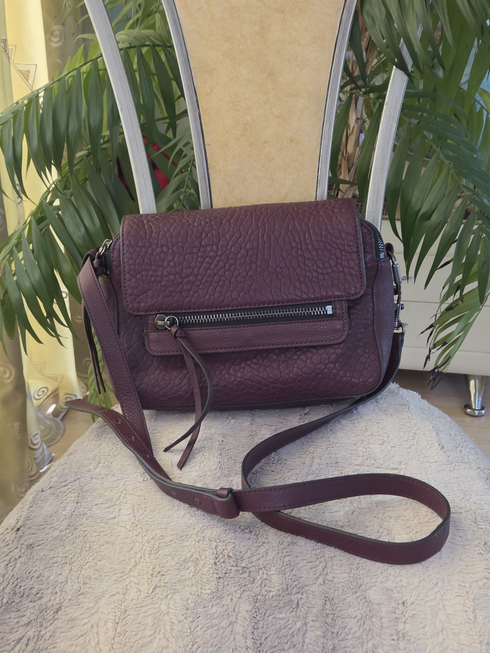 Vince Camuto Crossbody Bag ❤️